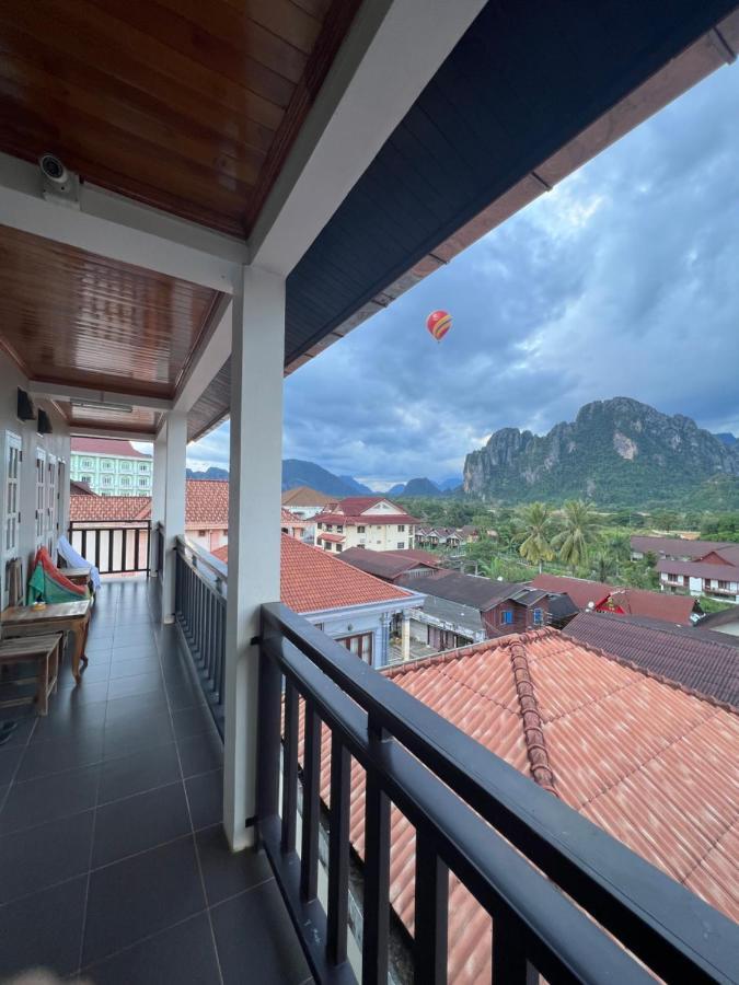 Jasmine Vangvieng Hotel Vang Vieng Dış mekan fotoğraf