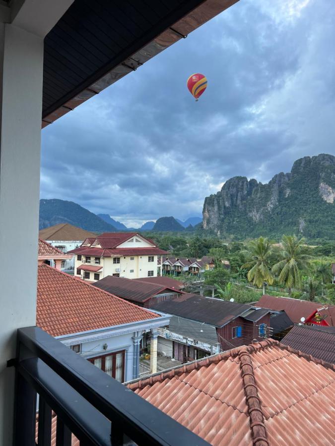 Jasmine Vangvieng Hotel Vang Vieng Dış mekan fotoğraf