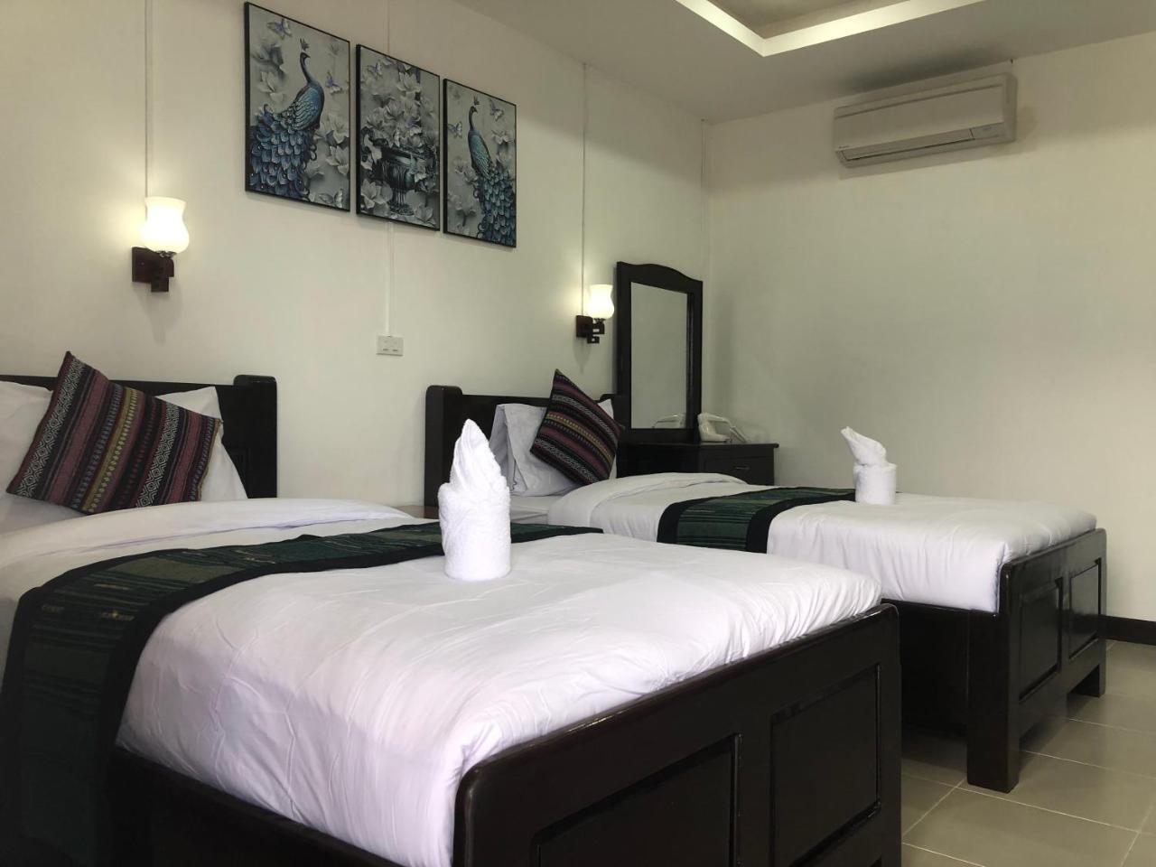 Jasmine Vangvieng Hotel Vang Vieng Dış mekan fotoğraf