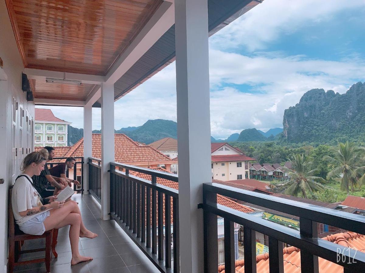 Jasmine Vangvieng Hotel Vang Vieng Dış mekan fotoğraf